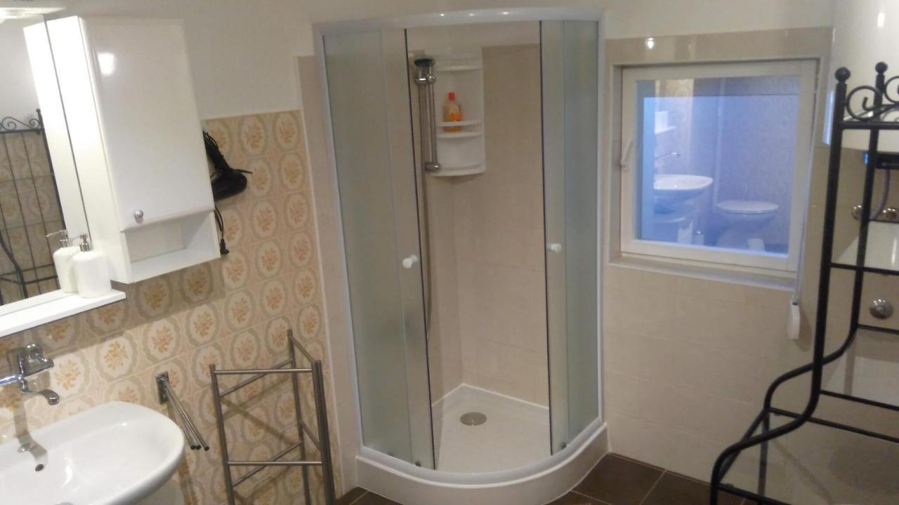 Apartmani Lela Selce Dış mekan fotoğraf